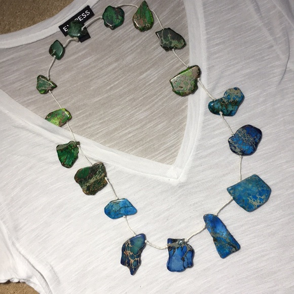 Imperial jasper dyed stones on knotted white hemp - Picture 3 of 8